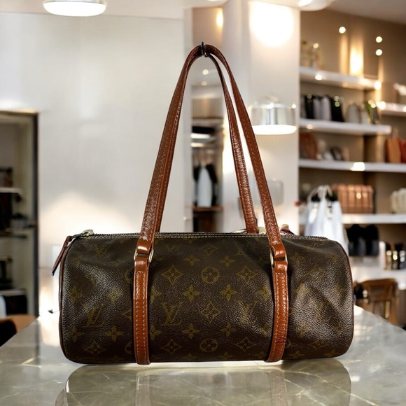 Louis Vuitton Vintage Monogram Papillon With COA & LV Dust Bag A73 - Picture 3 of 11